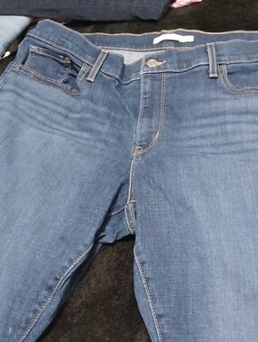 Levis Jeans